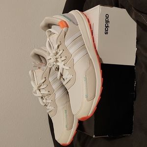 Adidas Retrorun Sneakers